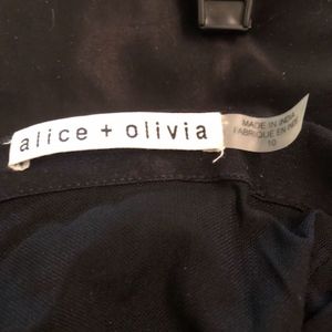 Alice + Olivia Skirts - ALICE +OLIVIA BLACK SEQUIN SKIRT SIZE 10 Alice + Olivia Skirts - ALICE +OLIVIA BLACK SEQUIN SKIRT SIZE 10